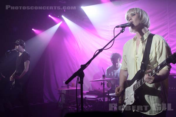 THE RAVEONETTES - 2013-05-12 - PARIS - La Maroquinerie - Sune Rose Wagner -  Sharin Foo